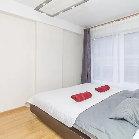 Korter Romantic Getaway With Equipped Kitchen Tallinn